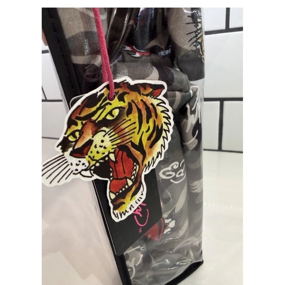 NEW 5-pc ED HARDY KING GREY TIGER Camo FLAT SHEET + 4 KING PILLOWCASES SET - Picture 3 of 4